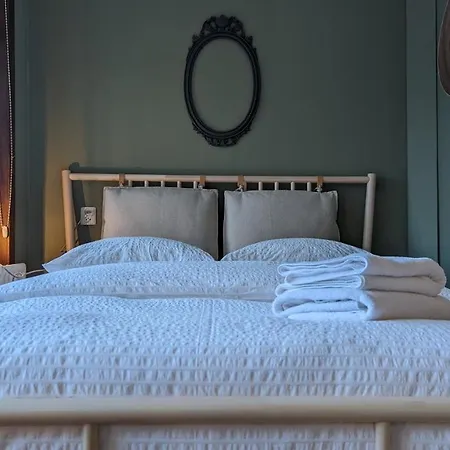 Crash'nstay - Maison Du * ロッテルダム